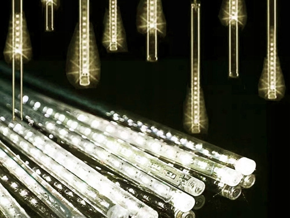 Instalatie de Craciun, Zola®, 8 Tuburi LED Ploaie de meteori, lungime totala 4.5 m, lungime tub 50 cm, lumina calda, 7V, impermeabilitate IP44, 244 leduri