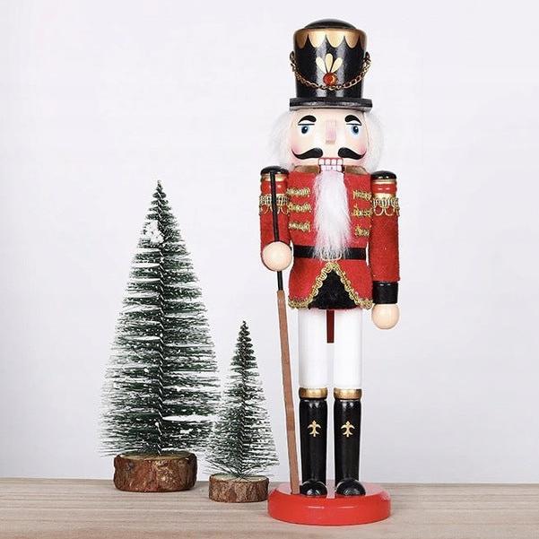 Figurina din lemn, Zola®, spargator de nuci, 30 cm