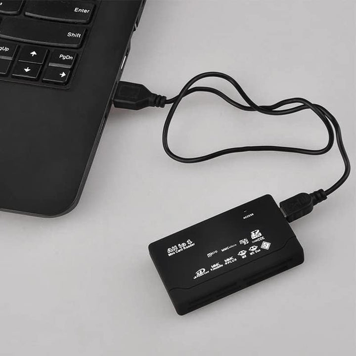 Cititor de carduri universal, Zola®, capacitate pana la 32 GB, plastic, negru