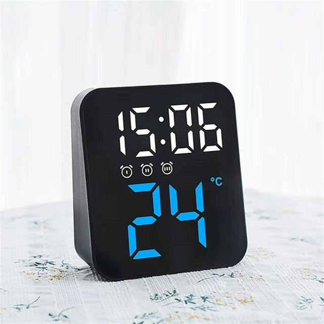 Ceas digital de masa sau de perete,  Zola, afisaj ora, data si temperatura, LCD, functie de setare 3 alarme, amanare, alimentare USB / baterii, luminozitate reglabila, 10 x 11 x 4 cm, negru