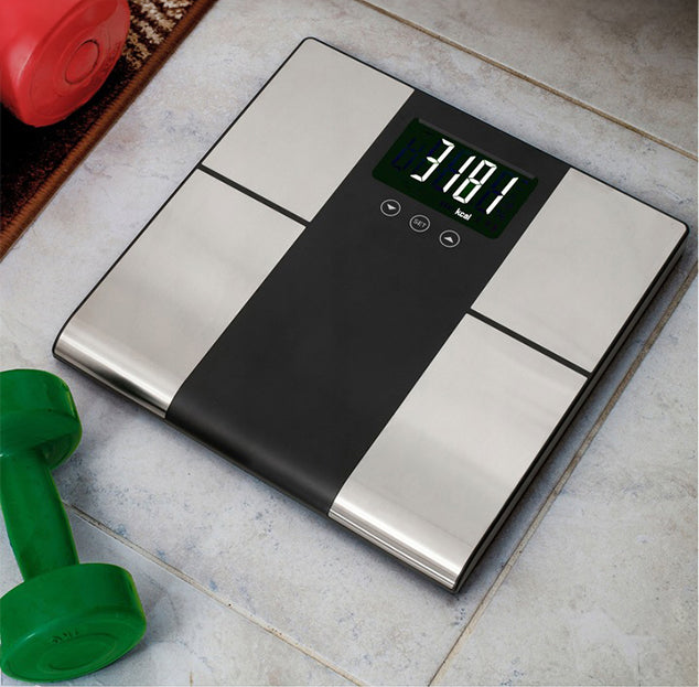 Cantar digital de baie, Zola, cu analizator corporal, masurare IMC, procent de grasime, procent de apa, masa musculara, 10 utilizatori,greutate maxima suportata 225 kg