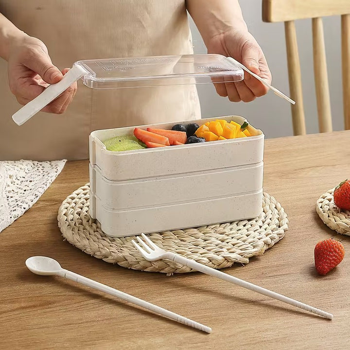 Cutie pranz 3 compartimente, Zola®, 900ml, include lingura si furculita, din plastic, 17.5x11.5 cm, bej