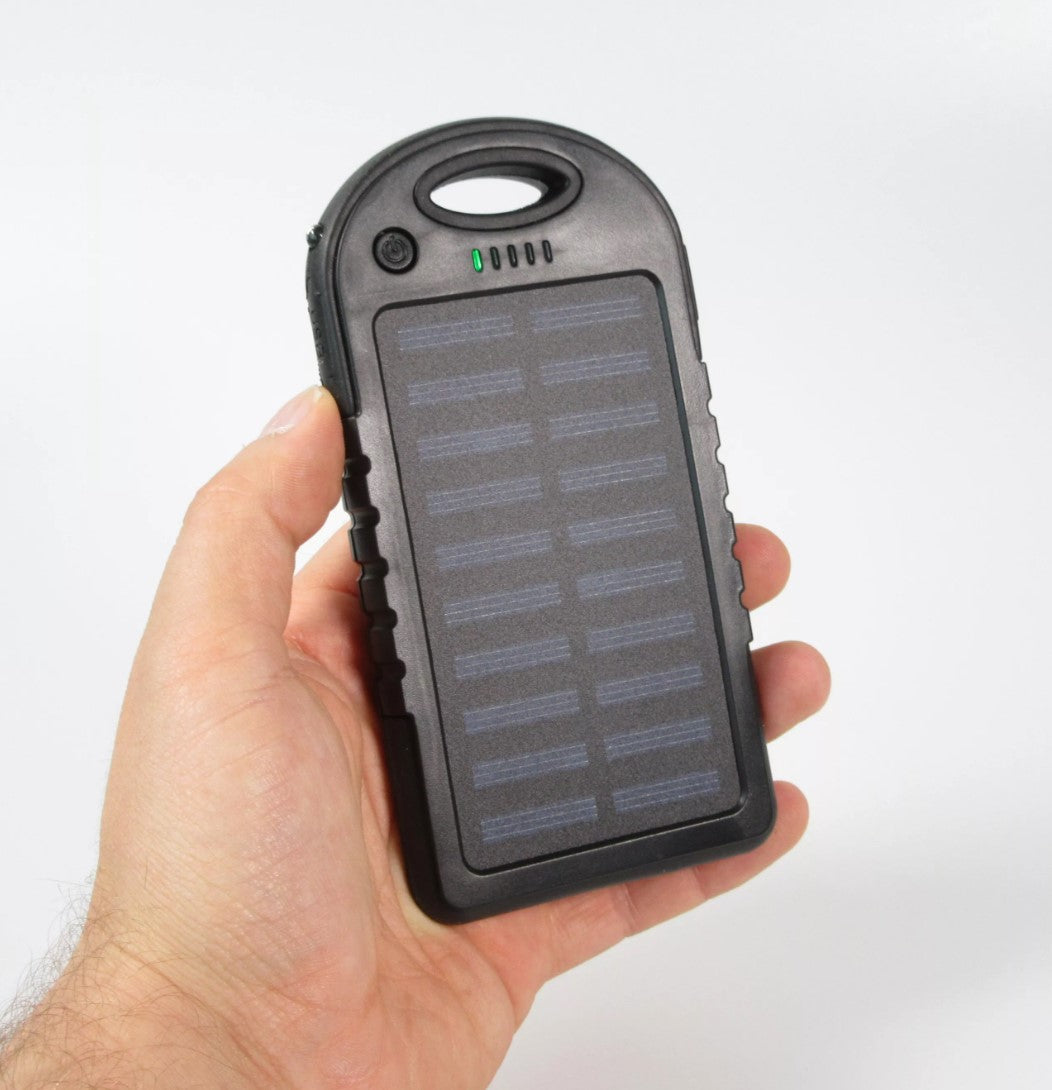 Incarcator solar, Zola®, Powerbank, 5000mAh, lanterna LED incorporata, 1W, 2xport USB, 1 port microUSB, negru, 15x8x2 cm