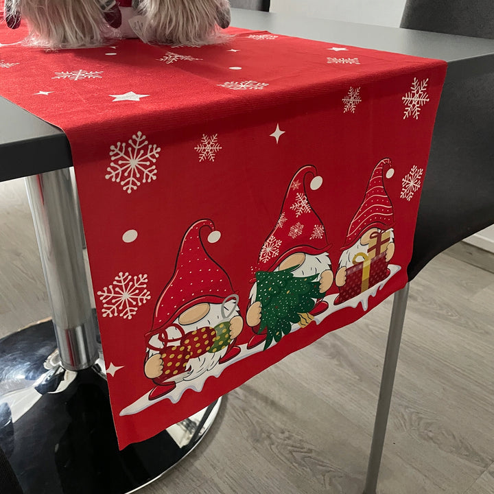 Napron decorativ pentru sarbatori, Zola®,  rosu cu fulgi de nea si spiridusi, 150 x 40 cm