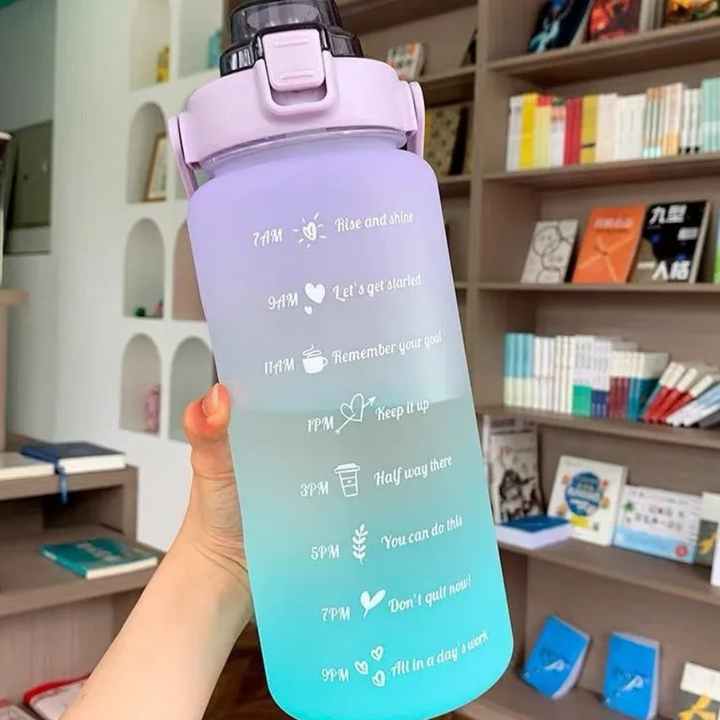 Sticla de apa extra mare cu pai, UBX®, stikere amuzant si 3D, sistem de  blocare capac, 1500 ml, marcator de timp cu mesaje,  fara BPA, maner rezistent, 25x10 cm, mov/albastru