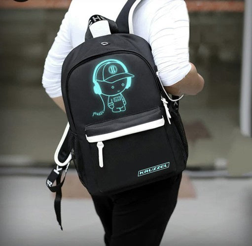 Ghiozdan adolescenti, Zola®, 42x14x33 cm, reflectorizant, prelungitor incarcare USB, mufa Jack pentru casti, lacat cu cifru, penar