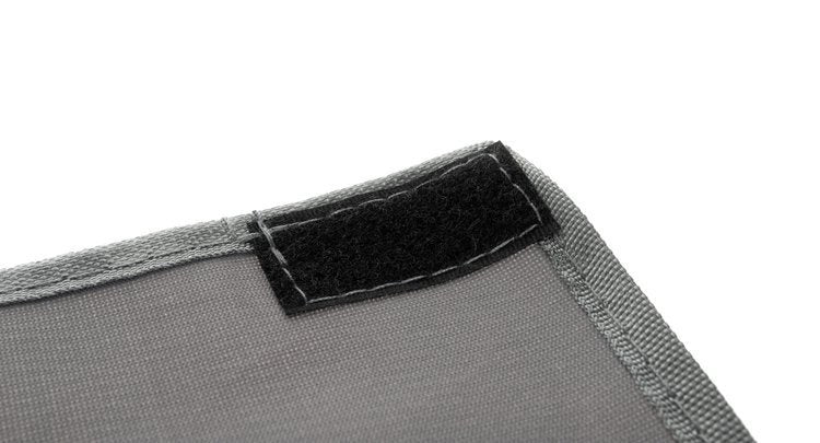 Cos rufe, Zola®, din material textil,3 compartimente,capac si manere, cadru metalic, gri cu mesaj, 118 L