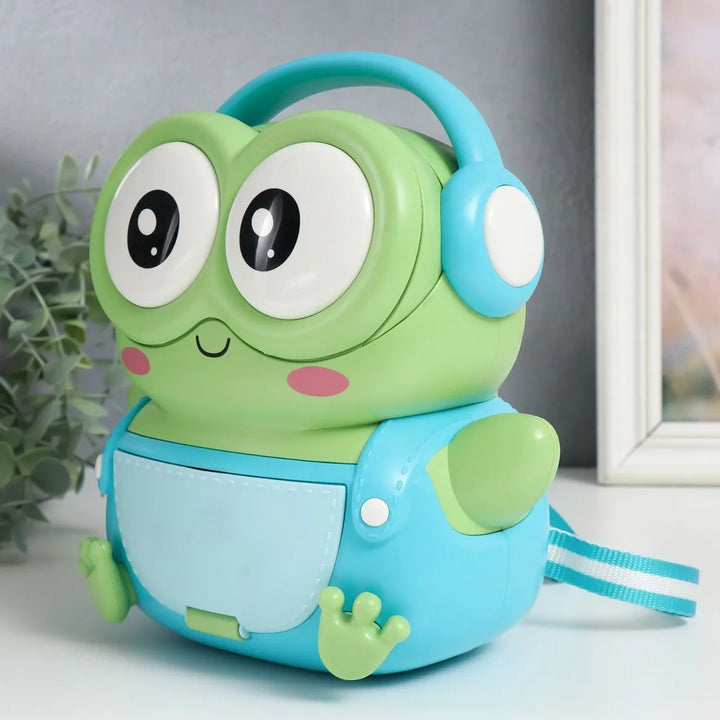 Pusculita rucsac, Zola®, PIN ascuns sub ochisori, model in forma de broscuta, bani de jucarie inclusi, sunete muzicale, plastic, 23x11x20 cm, verde/albastru